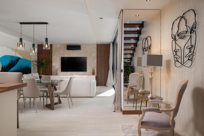 Image No.23-4 Bed Property for sale