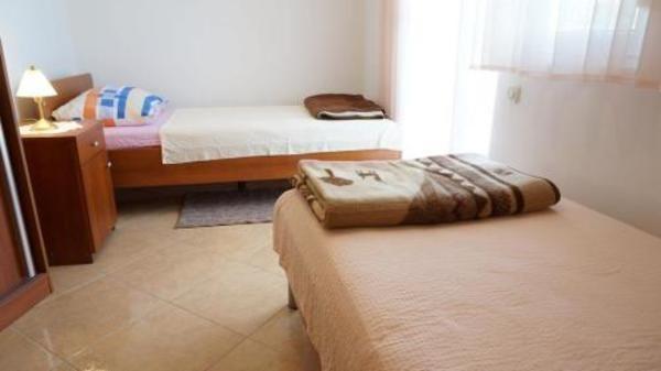 Image No.11-Propriété de 9 chambres à vendre à Vir