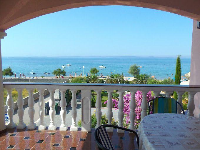 Image No.2-9 Bed Property for sale