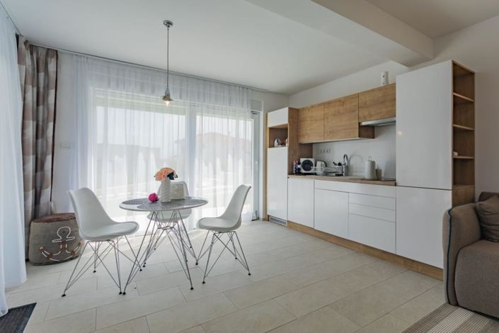 Image No.16-4 Bed Property for sale