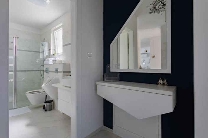 Image No.24-4 Bed Property for sale