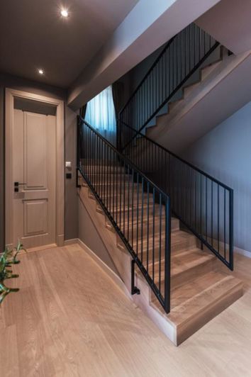 Image No.12-3 Bed Property for sale