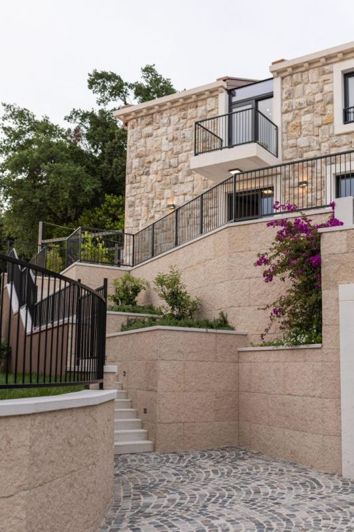 Image No.7-3 Bed Property for sale