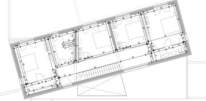 Image No.16-4 Bed Property for sale