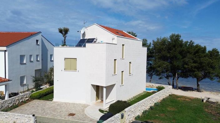 Image No.4-Propriété de 4 chambres à vendre à Croatie