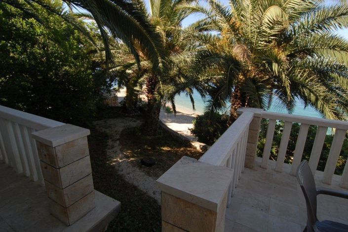 Image No.11-5 Bed Property for sale