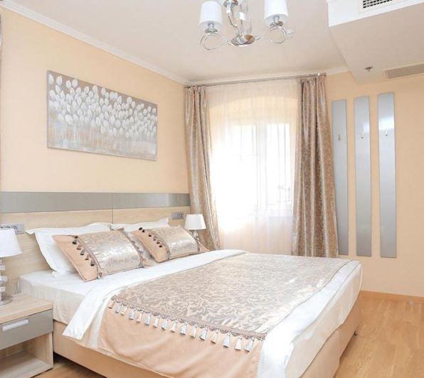 Image No.5-20 Bed Property for sale