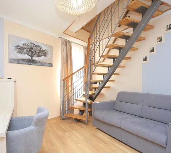 Image No.7-20 Bed Property for sale