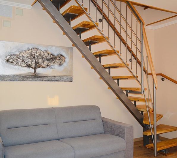 Image No.8-20 Bed Property for sale