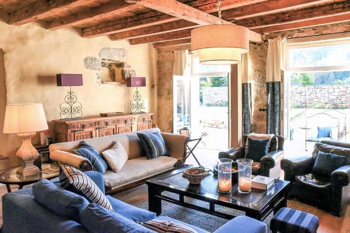 Image No.4-4 Bed Property for sale