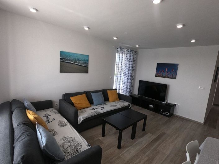 Image No.10-Propriété de 4 chambres à vendre à Privlaka