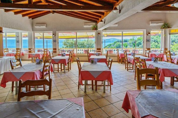 Image No.10-Propriété de 35 chambres à vendre à Croatie