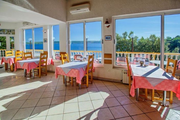 Image No.9-Propriété de 35 chambres à vendre à Croatie