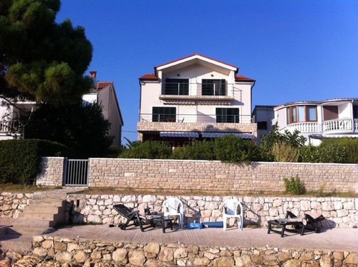 Image No.1-Propriété de 7 chambres à vendre à Bibinje