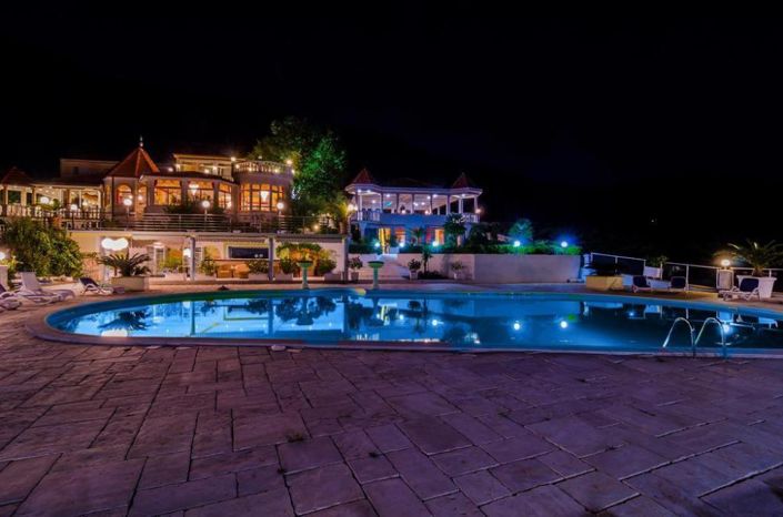 Image No.6-25 Bed Property for sale