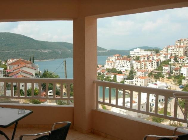 Image No.1-Propriété de 6 chambres à vendre à Croatie