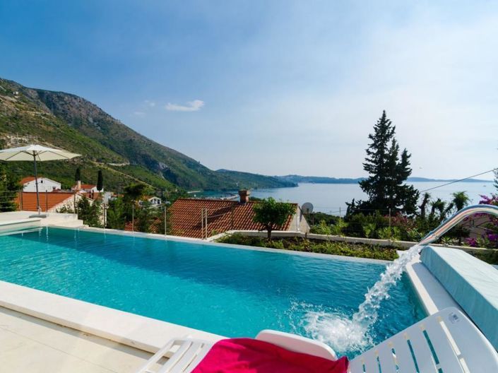 Image No.1-Propriété de 5 chambres à vendre à Dubrovnik