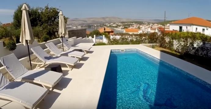 Image No.6-3 Bed Property for sale