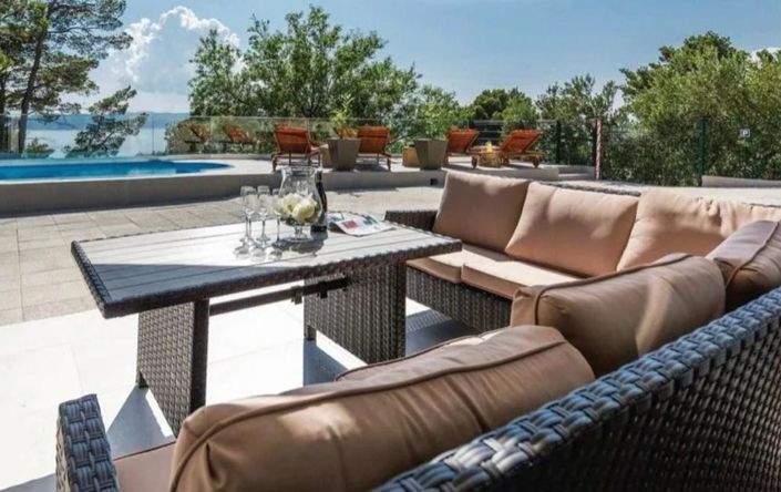 Image No.16-Propriété de 4 chambres à vendre à Brela