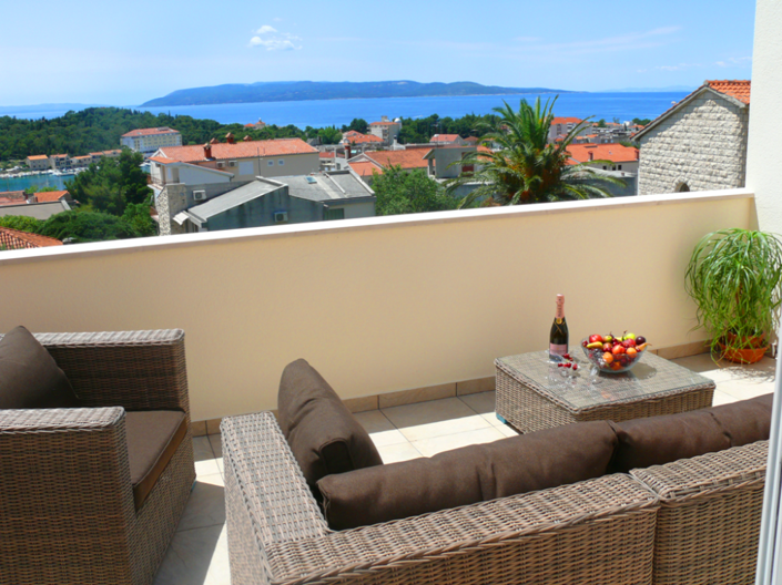 Image No.1-7 Bed Property for sale