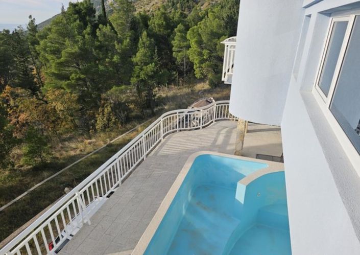 Image No.9-Propriété de 5 chambres à vendre à Baška Voda