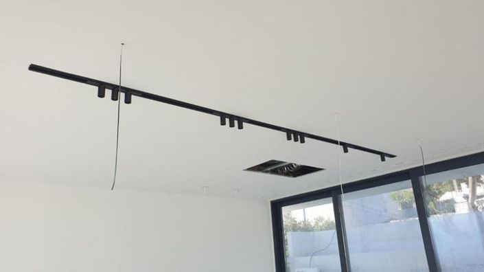 Image No.15-4 Bed Property for sale