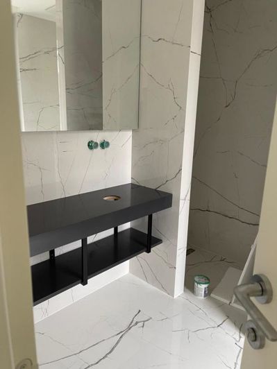 Image No.24-4 Bed Property for sale