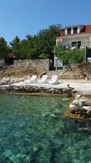 Image No.14-6 Bed Property for sale