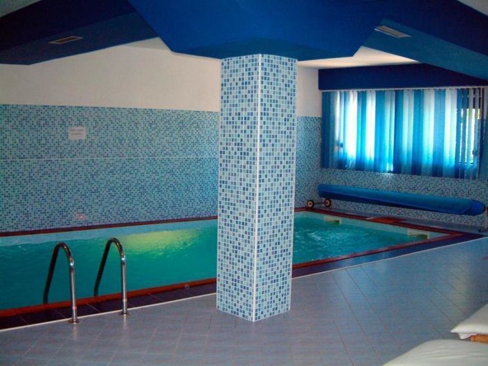 Image No.23-21 Bed Property for sale