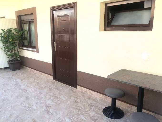 Image No.23-21 Bed Property for sale