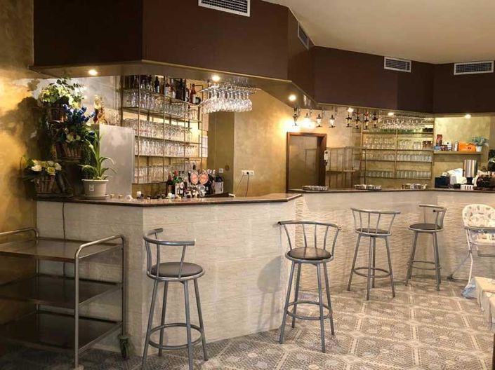 Image No.7-21 Bed Property for sale