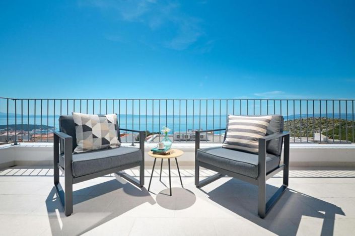 Image No.1-Propriété de 4 chambres à vendre à Makarska