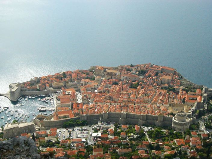 Image No.16-4 Bed Property for sale