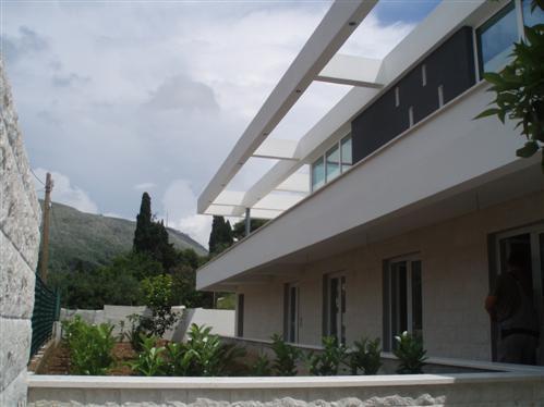 Image No.9-4 Bed Property for sale