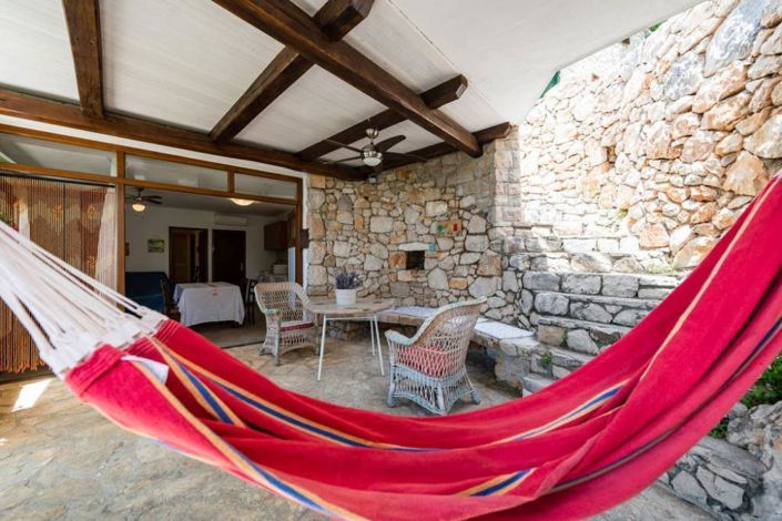 Image No.8-8 Bed Property for sale