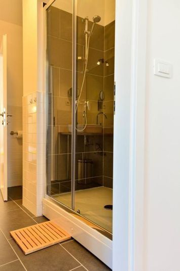 Image No.16-4 Bed Property for sale