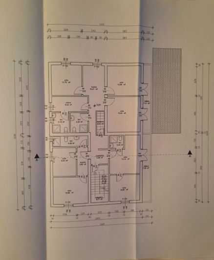 Image No.15-13 Bed Property for sale