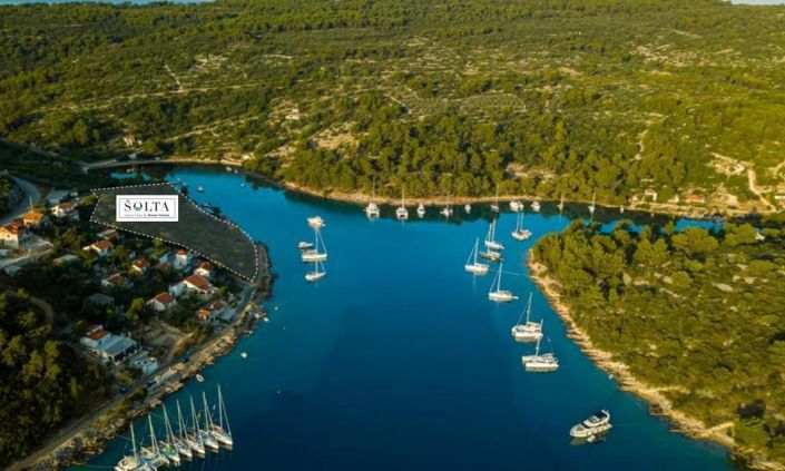 Image No.10-3 Bed Property for sale