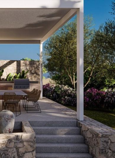 Image No.24-6 Bed Property for sale