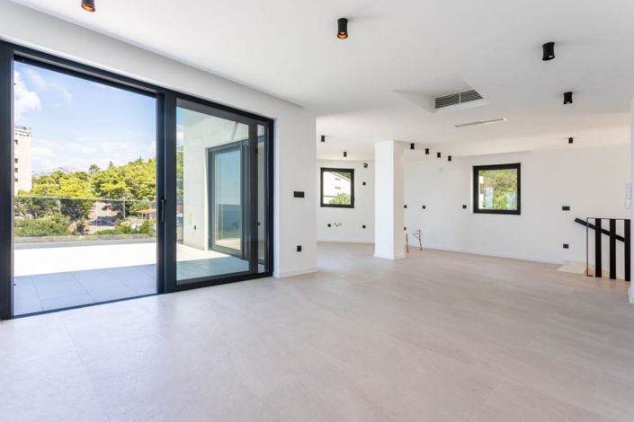 Image No.10-Propriété de 5 chambres à vendre à Brela