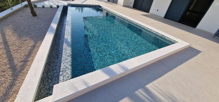 Image No.4-Propriété de 5 chambres à vendre à Brela