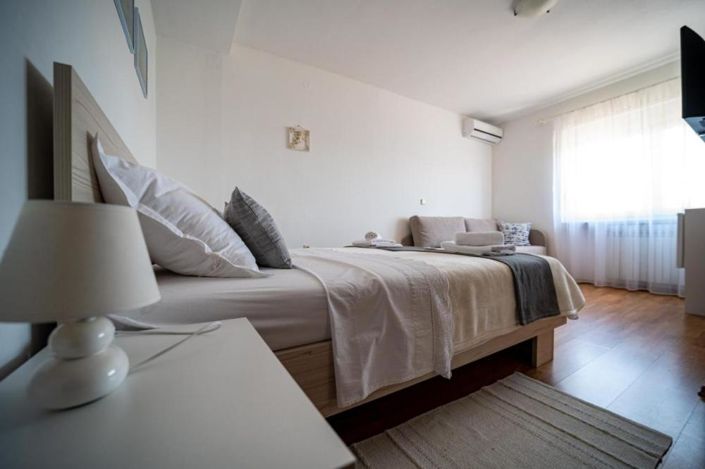 Image No.22-Propriété de 14 chambres à vendre à Sukošan