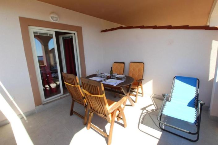 Image No.17-12 Bed Property for sale