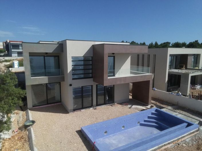 Image No.19-4 Bed Property for sale