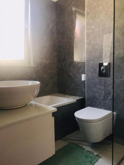 Image No.23-5 Bed Property for sale