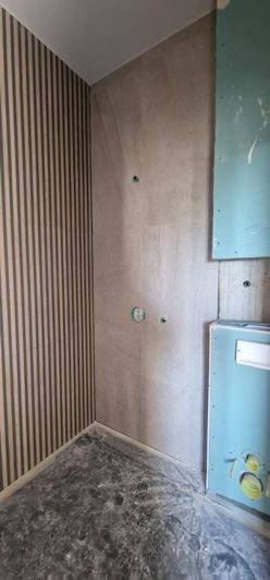 Image No.17-6 Bed Property for sale