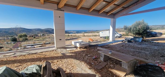 Image No.22-6 Bed Property for sale