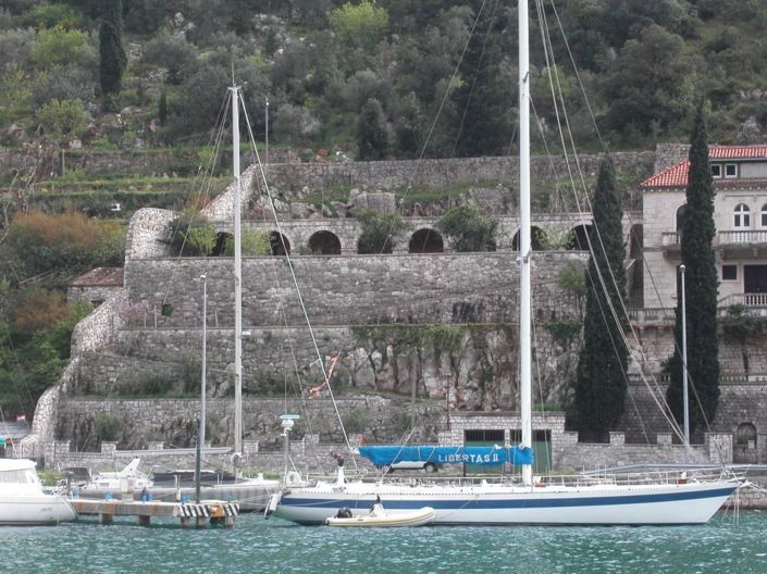 Image No.7-9 Bed Property for sale