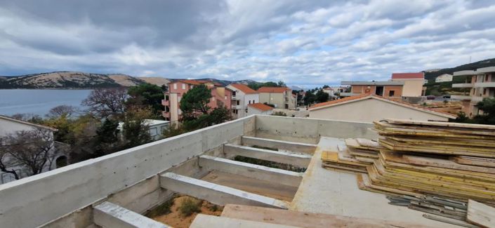 Image No.5-3 Bed Property for sale