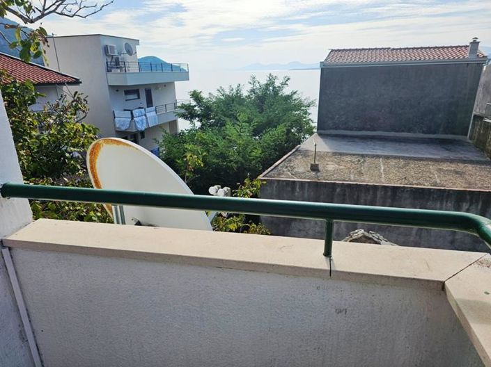 Image No.2-7 Bed Property for sale